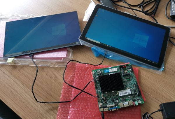 香蕉视频下载地址ITX J6412無風扇工控黄色大香蕉视频同時支持2個EDP顯示屏